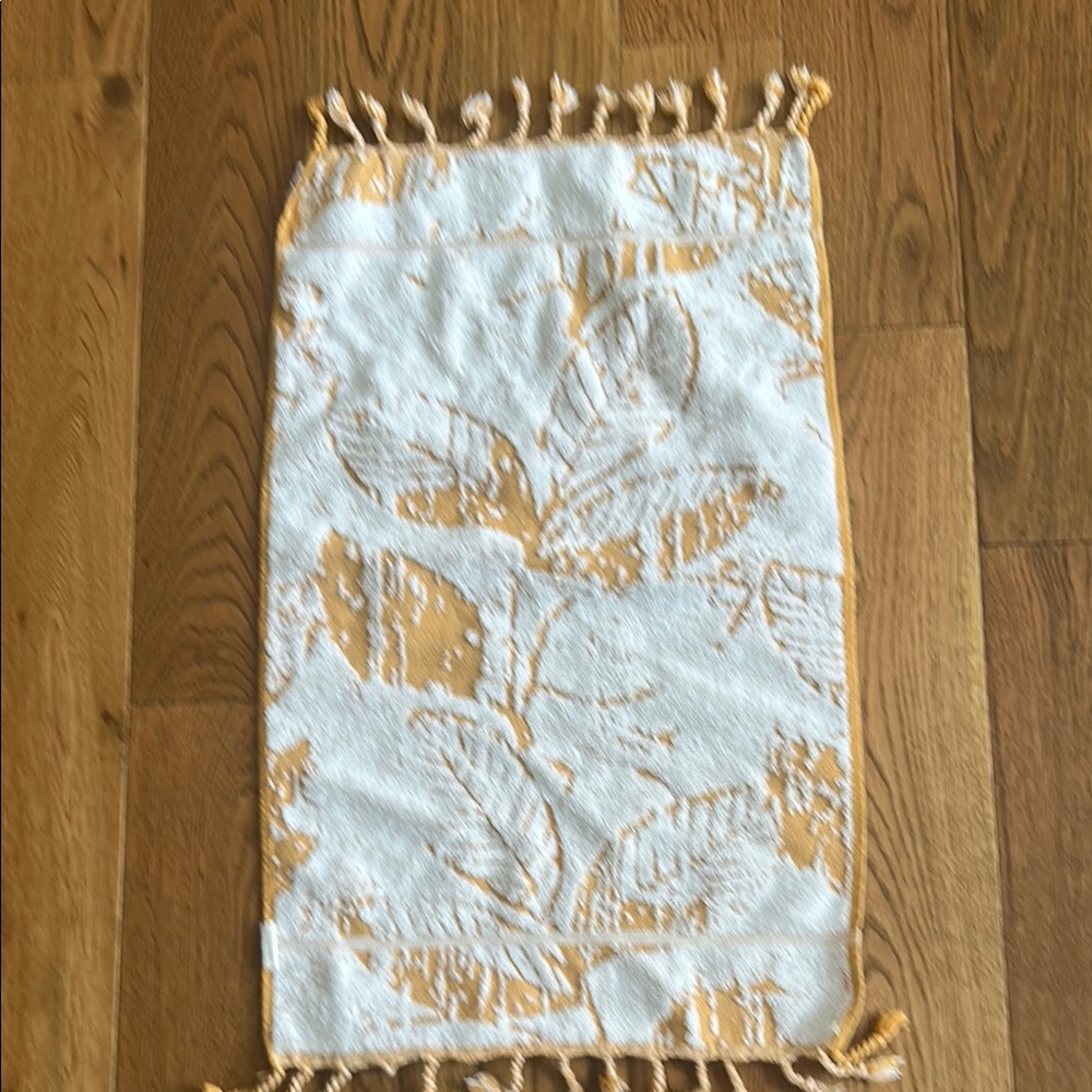 Floral Patterned vintage hand towel White and Yellow
